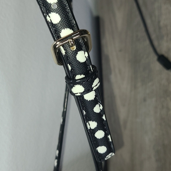 KATE Spade Crossbody Purse - Picture 5 of 5